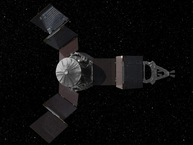 Illustration for article titled These Three Lego Minifigs Are Going to Jupiter